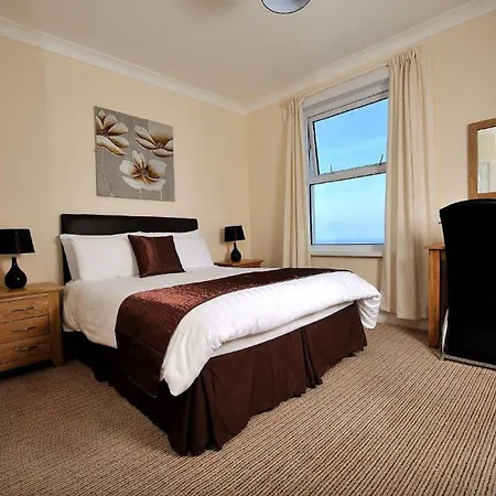 Pentire Newquay Cornwall Hotel New Quay
