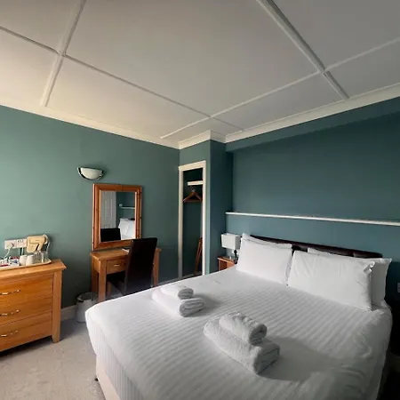 Pentire Newquay Cornwall Hotel New Quay